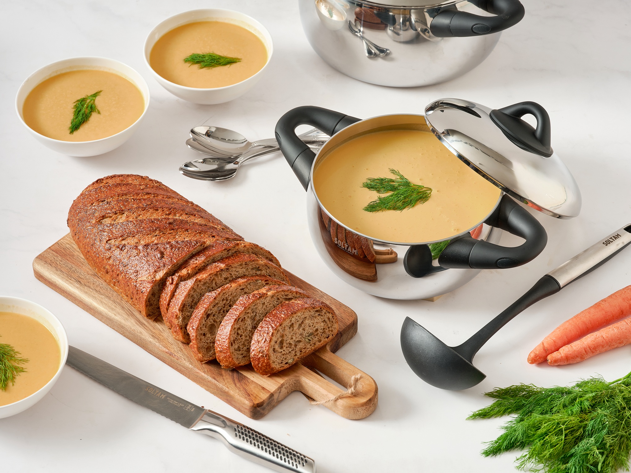 קולקציית TWIST החדשה בגרסת נירוסטה פרימיום מבית סולתם, מחירי השקה 150- 500 שח לפריט (צילום: גיל אבירם)