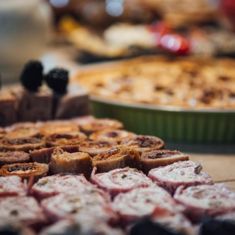 קייטרינג כשר (קרדיט: FREEPIK)