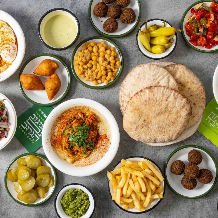 חדש בעופר רחובות חומוס אליהו (צילום: דניאל לילה)