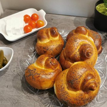 לחמניות בציפוי פרג