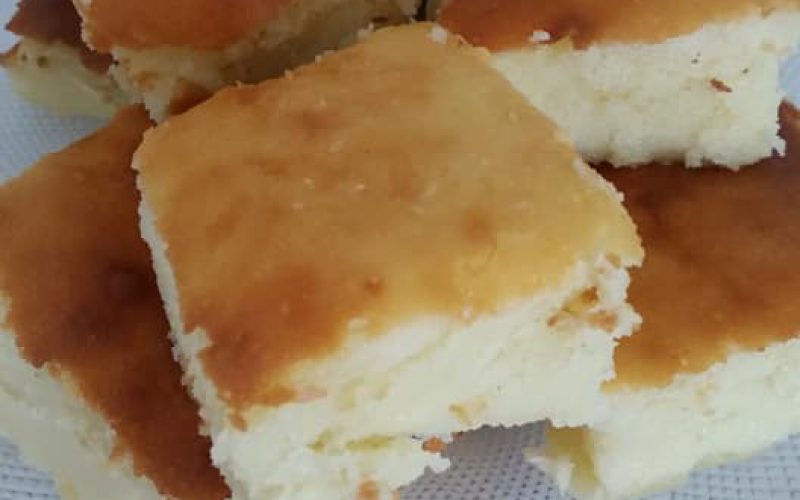 עוגת גבינה אפויה של בית מלון - רכה בחושה וללא הפרדת ביצים