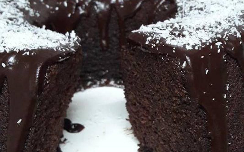 עוגת שוקולד מיוחדת - גבוהה רכה וקלה להכנה