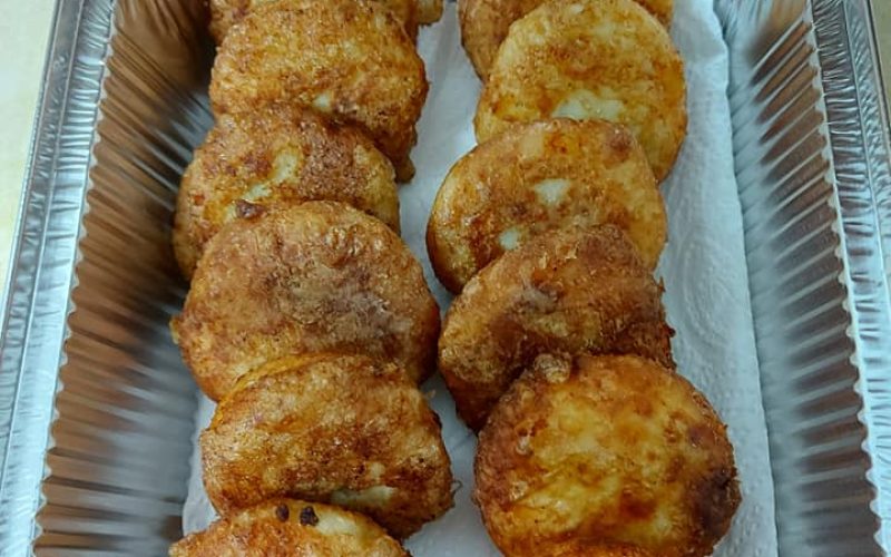 פסטלים תפוחי אדמה ממולאים בשר וצנוברים
