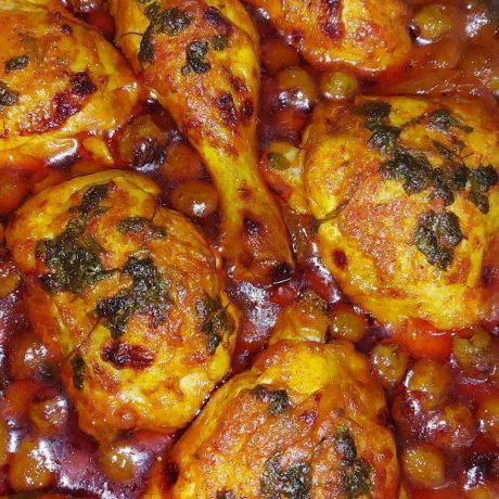 תבשיל עוף וזיתים מרוקאים