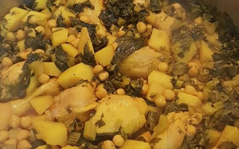 תבשיל שוקיים עם חומוס, תפוא והמון סלרי