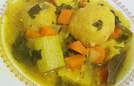 מרק ירקות עם תוספת קובות – טעים ומחמם את הגוף