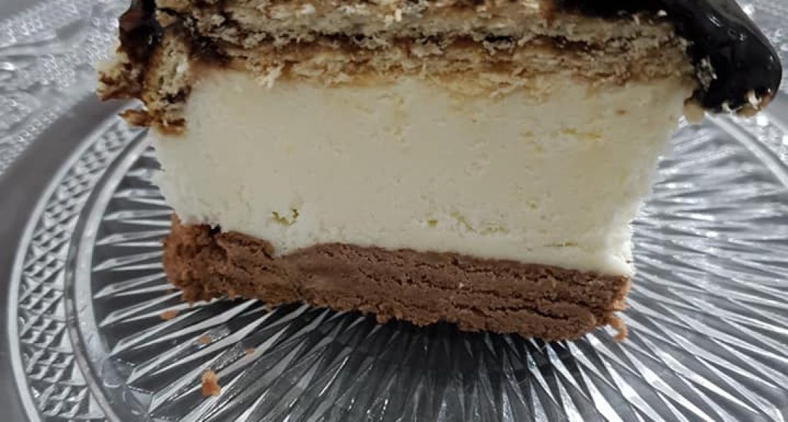 עוגת קרמבו – שכבות וקרם שוקולד